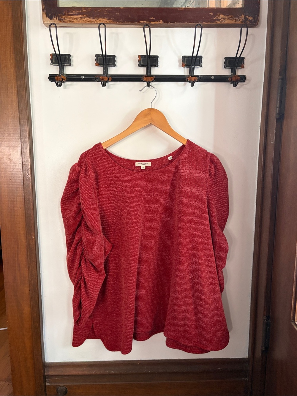 Red Puff-Sleeve Women's Top